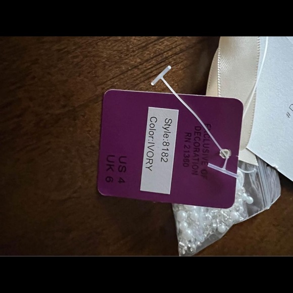 Morilee Wedding Dress, cathedral veil and headpiece. Size 4. - Picture 7 of 8